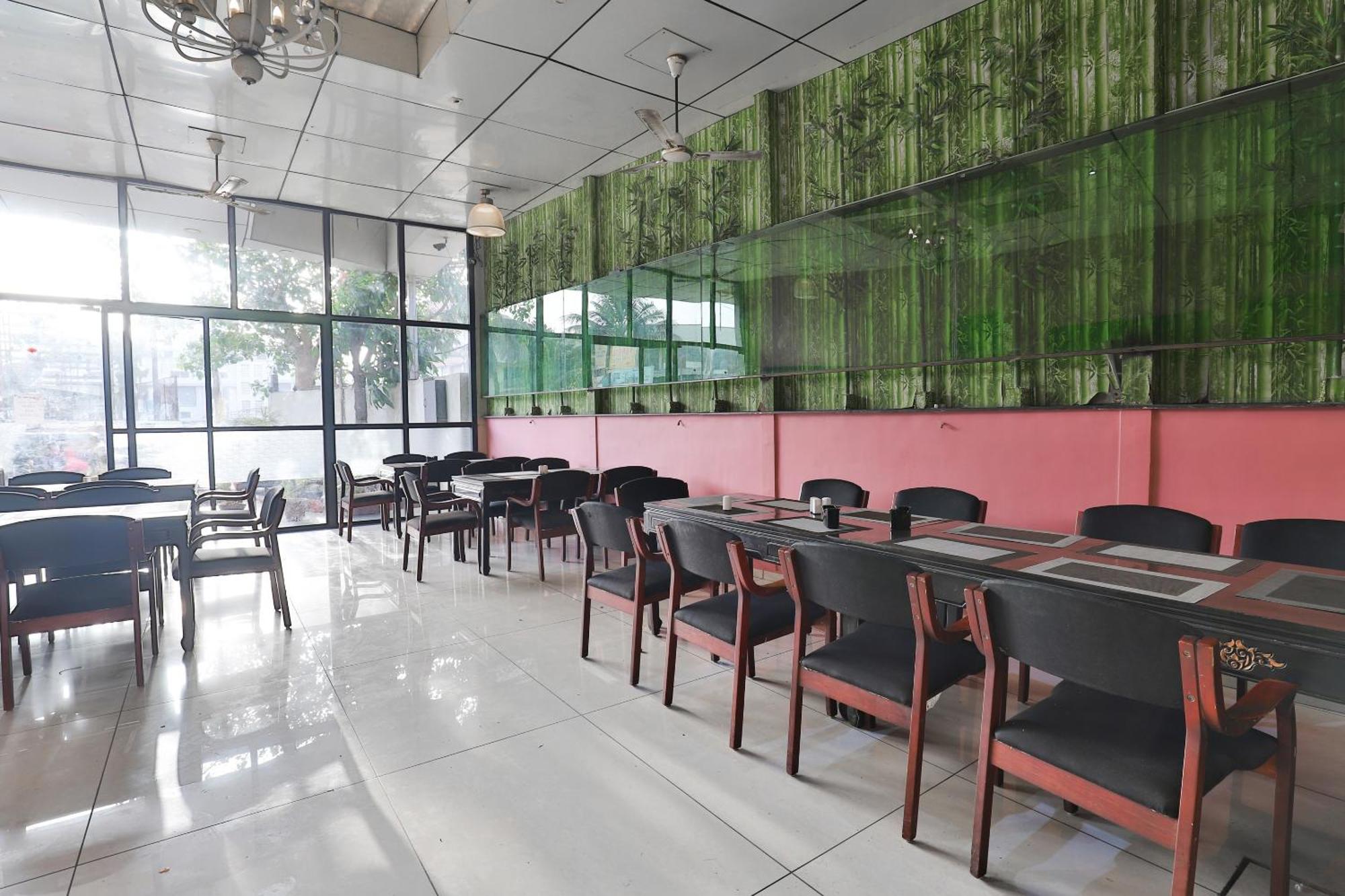 Hotel O Lotus Residency Daman Zewnętrze zdjęcie