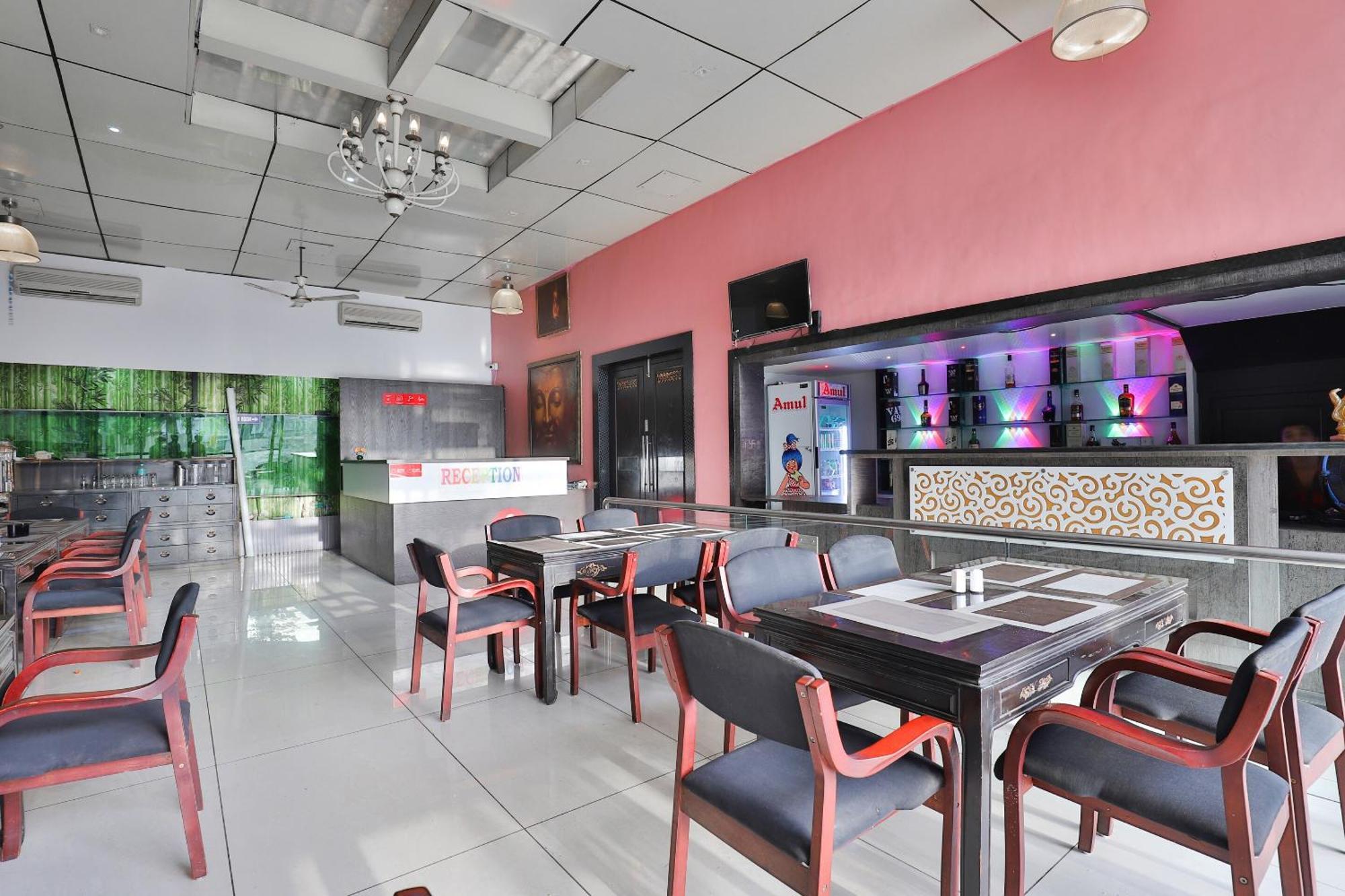 Hotel O Lotus Residency Daman Zewnętrze zdjęcie